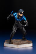 ARTFX DC Universe 1/6 Scale Pre-Painted Figure: Nightwing thumbnail 8