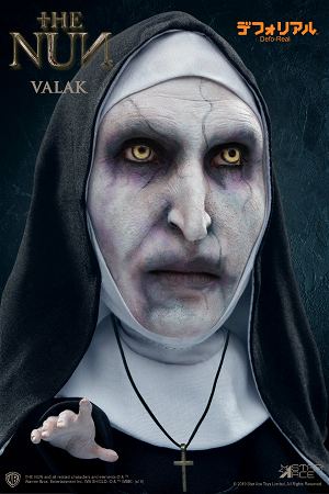 DefoReal The Nun: Valak