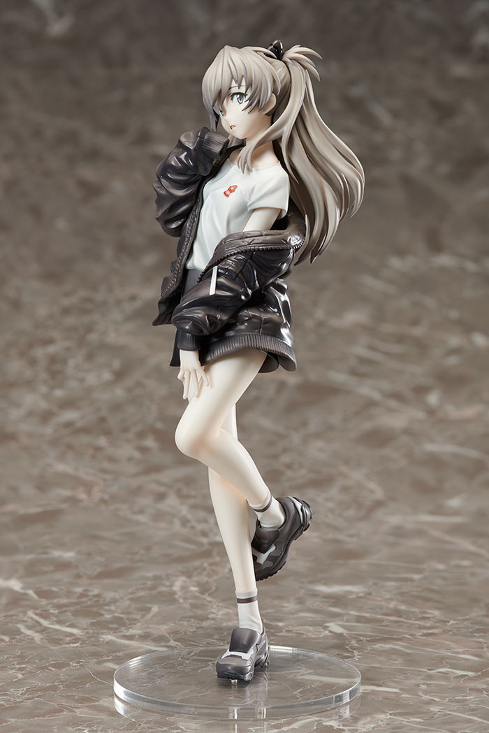 Neon Genesis Evangelion 1/7 Scale Pre-Painted Figure: Asuka Shikinami Langley Ver. Radio Eva Original Color image 3