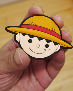One Piece - Luffy Senpai Pin Badge image 3
