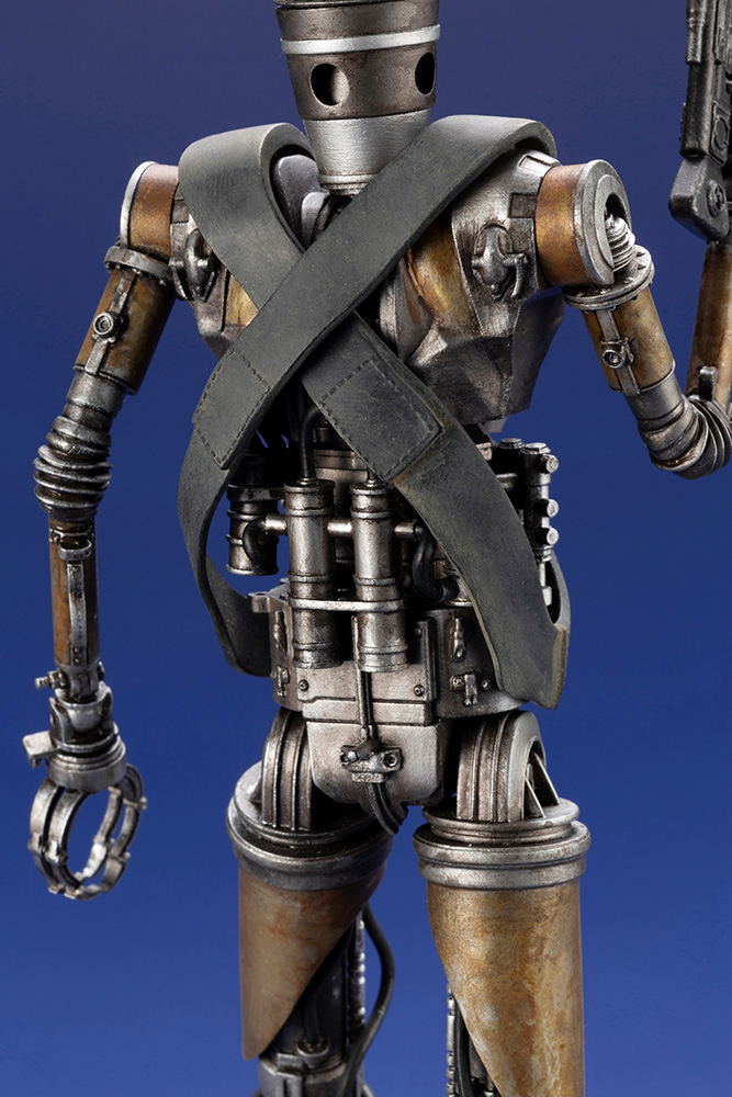 ARTFX+ Star Wars The Mandalorian 1/10 Scale Pre-Painted Figure: IG-11 image 11