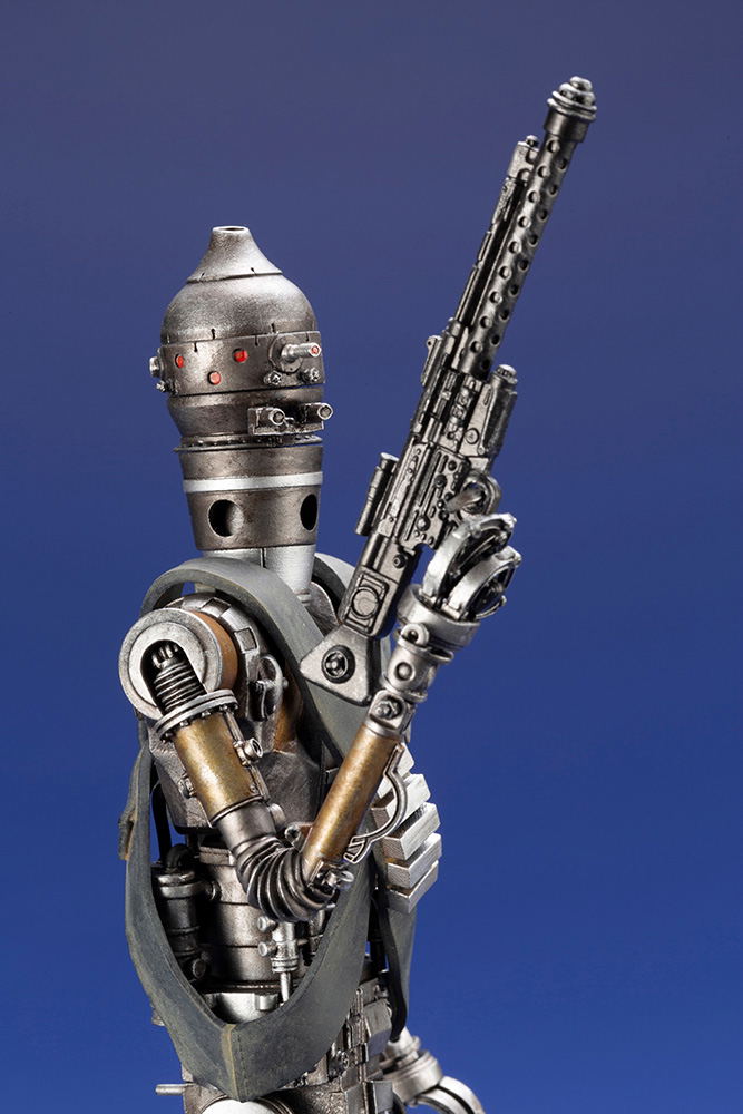 ARTFX+ Star Wars The Mandalorian 1/10 Scale Pre-Painted Figure: IG-11 image 9