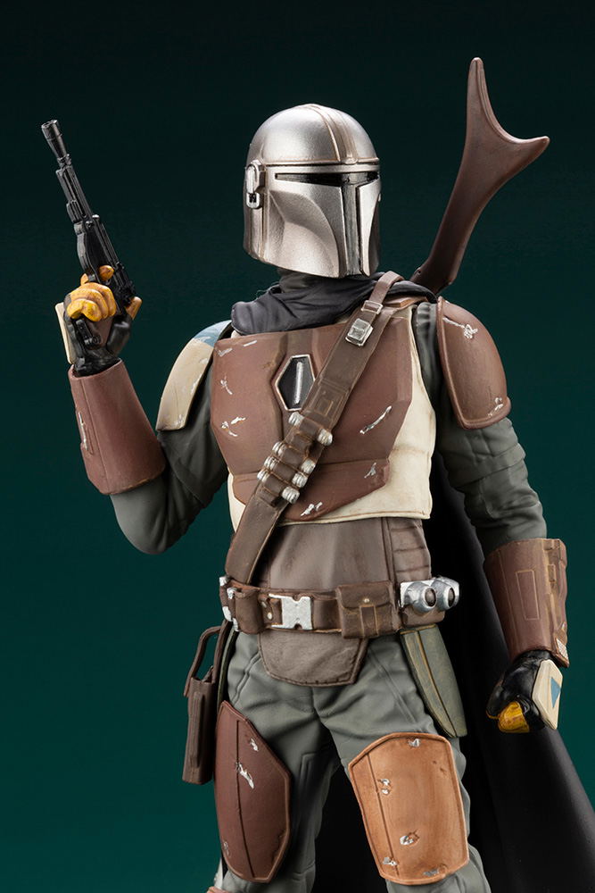 ARTFX+ Star Wars The Mandalorian 1/10 Scale Pre-Painted Figure: Mandalorian (Re-run) image 13