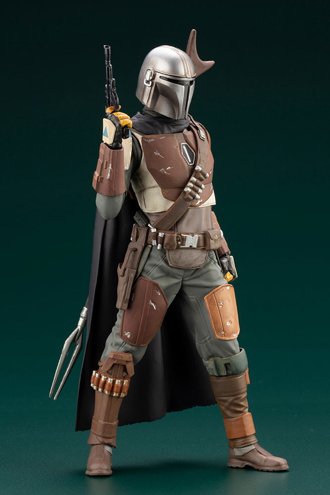 ARTFX+ Star Wars The Mandalorian 1/10 Scale Pre-Painted Figure: Mandalorian (Re-run) image 3