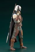 ARTFX+ Star Wars The Mandalorian 1/10 Scale Pre-Painted Figure: Mandalorian (Re-run) thumbnail 4