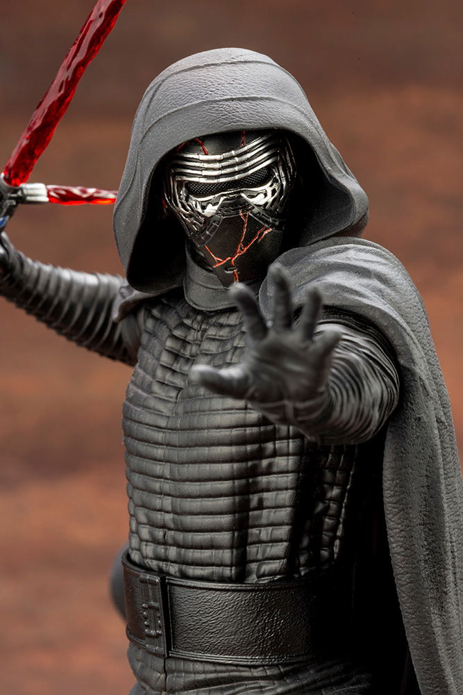 ARTFX+ Star Wars The Rise of Skywalker 1/10 Scale Pre-Painted Figure: Kylo Ren The Rise of Skywalker Ver. image 11