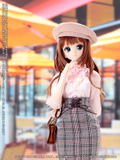 Iris Collect Petit 1/3 Scale Fashion Doll: Fuko / Girly Sweetheart thumbnail 7