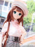 Iris Collect Petit 1/3 Scale Fashion Doll: Fuko / Girly Sweetheart thumbnail 9