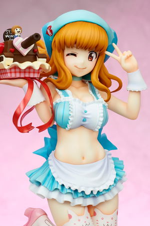 Girls und Panzer Dream Tech 1/7 Scale Pre-Painted Figure: Saori Takebe [Valentine Apron]