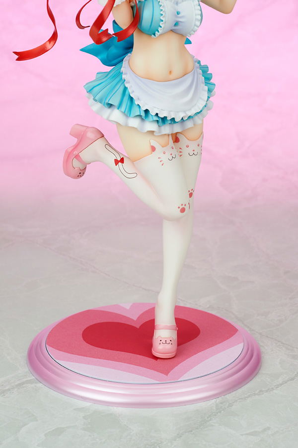 Girls und Panzer Dream Tech 1/7 Scale Pre-Painted Figure: Saori Takebe [Valentine Apron] image 9