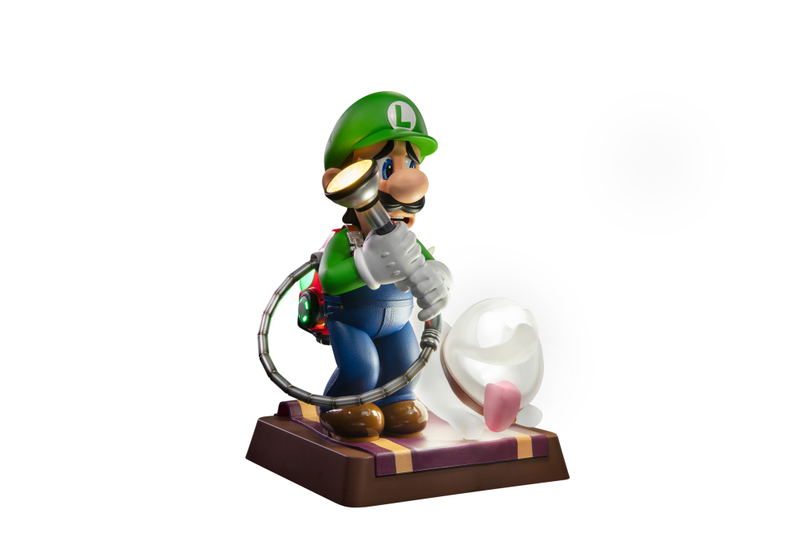 Luigi's Mansion 3 Statue: Luigi & Polterpup [Collector's Edition] image 6