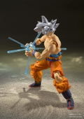 S.H.Figuarts Dragon Ball Super: Son Goku Ultra Instinct thumbnail 3