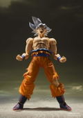 S.H.Figuarts Dragon Ball Super: Son Goku Ultra Instinct thumbnail 5