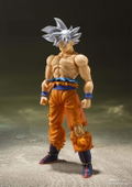 S.H.Figuarts Dragon Ball Super: Son Goku Ultra Instinct thumbnail 6