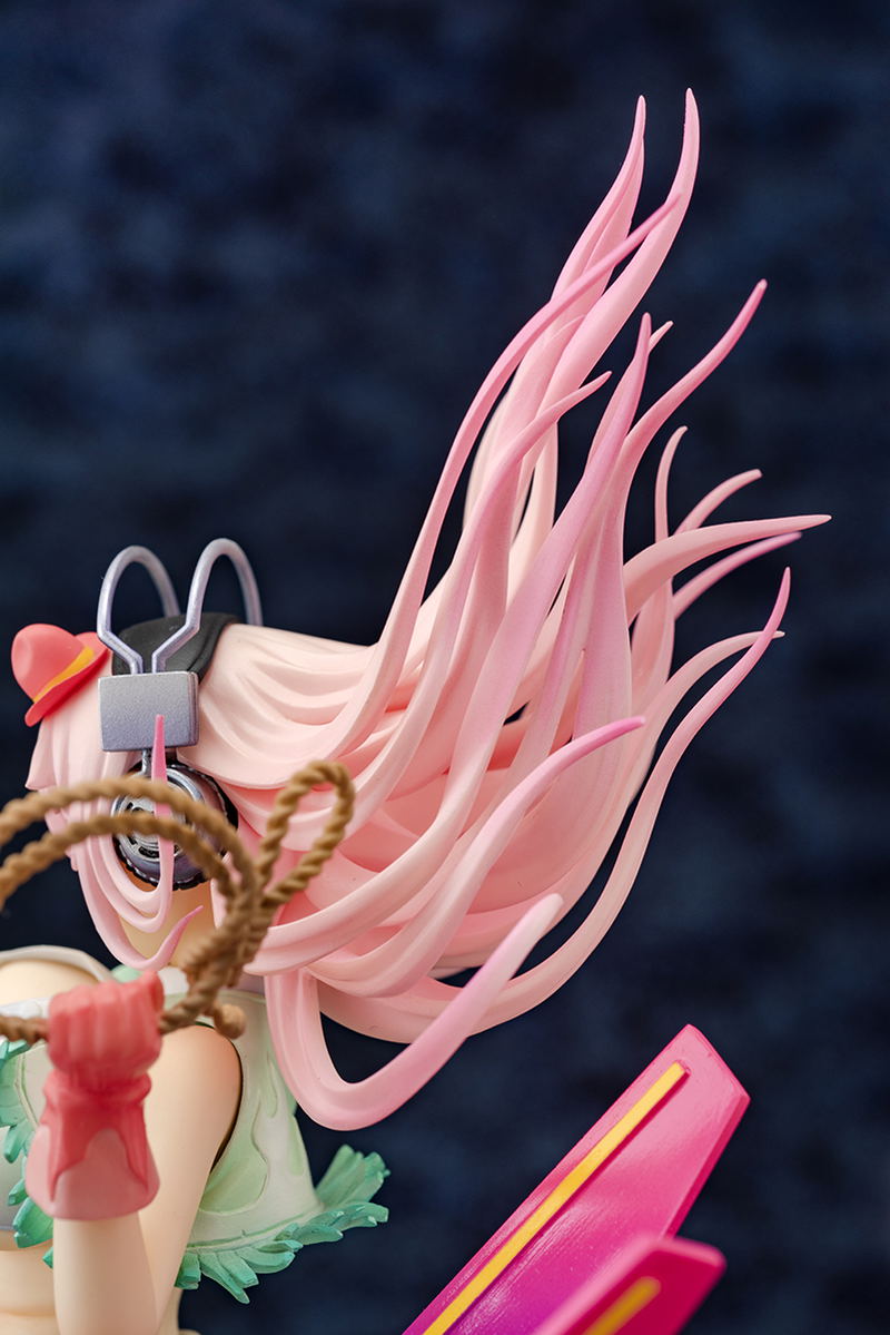 Super Sonico 1/7 Scale Pre-Painted Figure: Super Sonico Love Bomber! image 14
