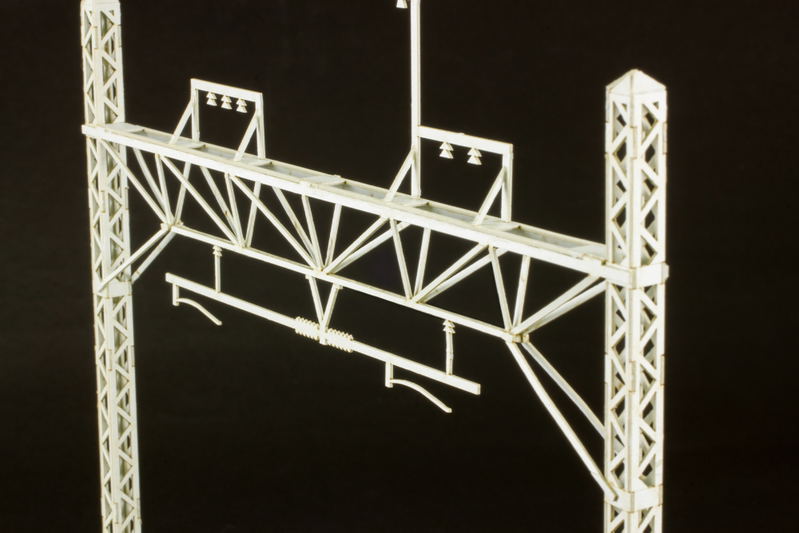 Paper Kit Overhead Pole image 4