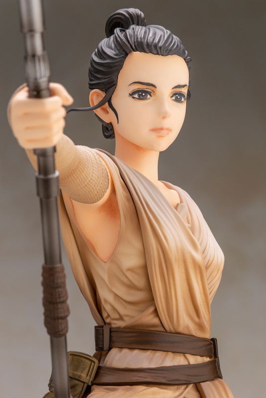 ARTFX Artist Series Star Wars The Force Awakens 1/7 Scale Pre-Painted Figure: Rey -Descendant of Light- image 11