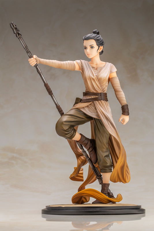 ARTFX Artist Series Star Wars The Force Awakens 1/7 Scale Pre-Painted Figure: Rey -Descendant of Light- image 3