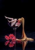 Ribose 1/8 Scale Pre-Painted Figure: Glass Girl Lily Wine thumbnail 2