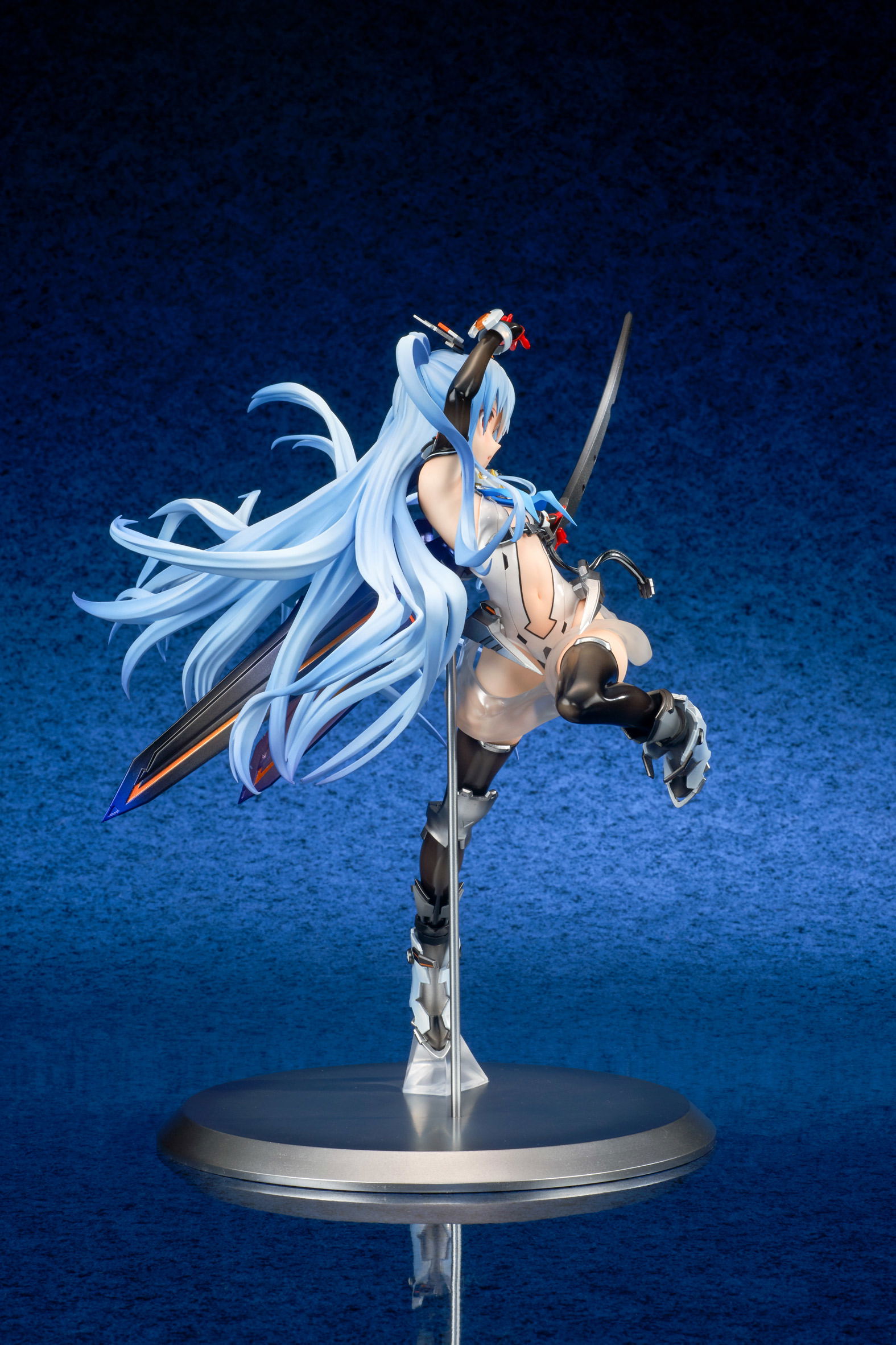 Z/X -Zillions of Enemy X- 1/7 Scale Pre-Painted Figure: Azumi 