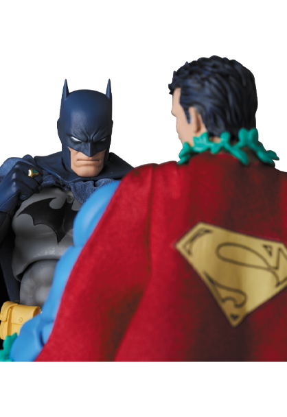 MAFEX Batman Hush: Superman Hush Ver.