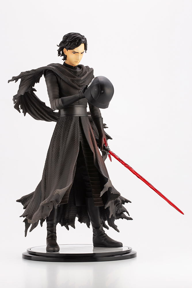 ARTFX Artist Series Star Wars The Force Awakens 1/7 Scale Pre-Painted Figure: Kylo Ren -Cloaked in Shadows- image 8
