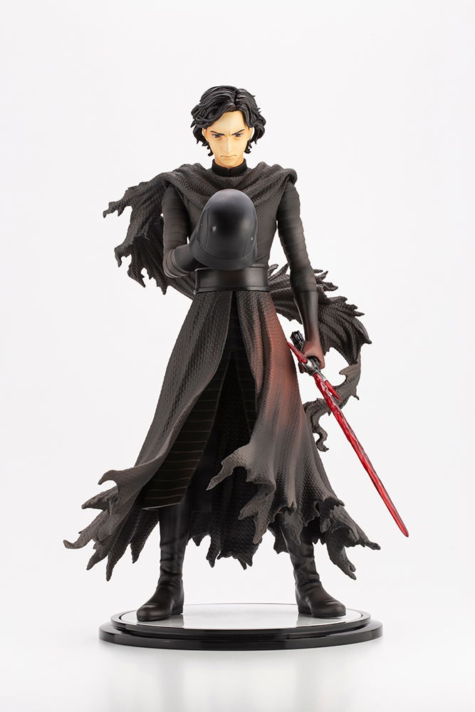 ARTFX Artist Series Star Wars The Force Awakens 1/7 Scale Pre-Painted Figure: Kylo Ren -Cloaked in Shadows- image 9