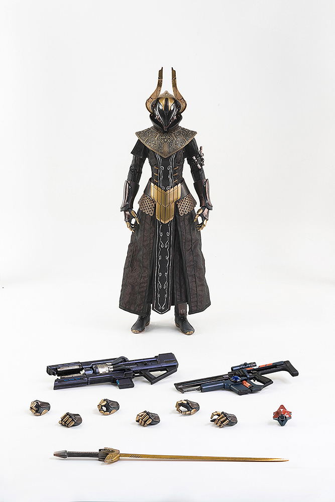 Destiny 2 1/6 Scale Collectible Figure: Warlock Philomath Golden Trace Shader image 2