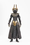 Destiny 2 1/6 Scale Collectible Figure: Warlock Philomath Golden Trace Shader thumbnail 3