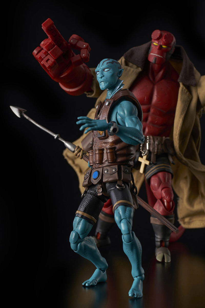 Hellboy 1/12 Scale Action Figure: Abe Sapien image 9