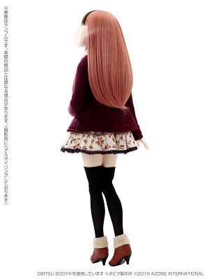 Iris Collect Series 1/3 Scale Fashion Doll: Noix / Merry Snow