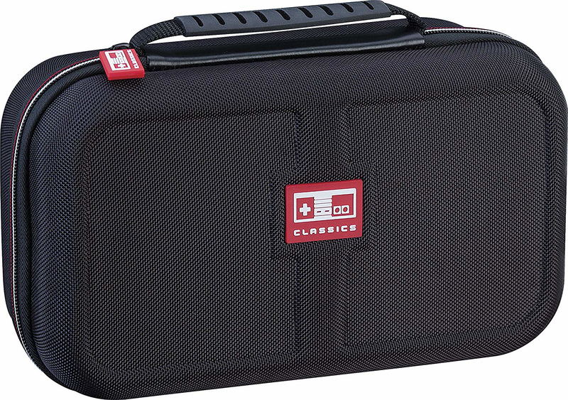 NES Classic Edition Deluxe Travel Case image 2