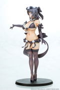 Senran Kagura 1/7 Scale Pre-Painted Figure: Yumi Wedding 2018 Black Ver. thumbnail 5