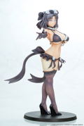 Senran Kagura 1/7 Scale Pre-Painted Figure: Yumi Wedding 2018 Black Ver. thumbnail 9