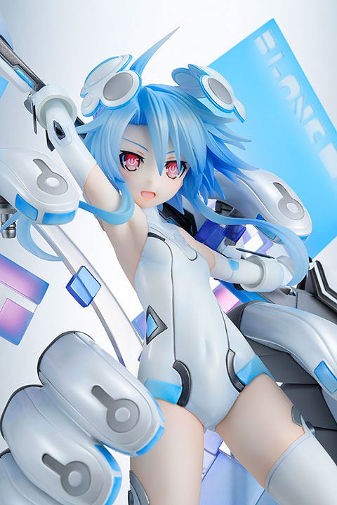 Hyperdimension Neptunia 1/7 Scale Pre-Painted Figure: White Heart image 4