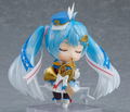 Nendoroid No. 1250 Character Vocal Series 01 Hatsune Miku: Snow Miku Snow Parade Ver. [GSC Online Shop Exclusive Ver.] thumbnail 4