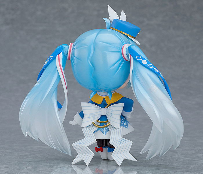 Nendoroid No. 1250 Character Vocal Series 01 Hatsune Miku: Snow Miku Snow Parade Ver. [GSC Online Shop Exclusive Ver.] image 9