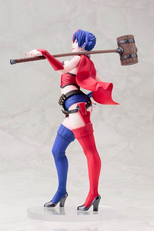 DC Comics Bishoujo DC Universe 1/7 Scale Pre-Painted Figure: Harley Quinn The New 52 Ver. 2nd Edition