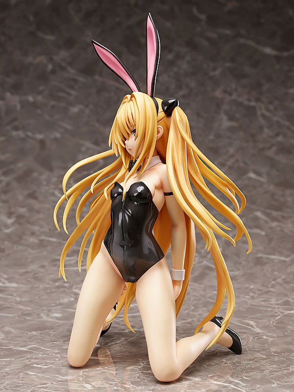 To Love-Ru Darkness 1/4 Scale Pre-Painted Figure: Golden Darkness Bare Leg Bunny Ver. image 4