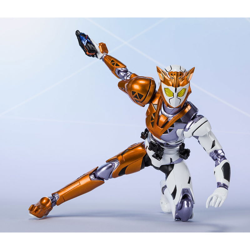 S.H.Figuarts Kamen Rider Zero-One: Kamen Rider Valkyrie Rushing Cheetah image 4