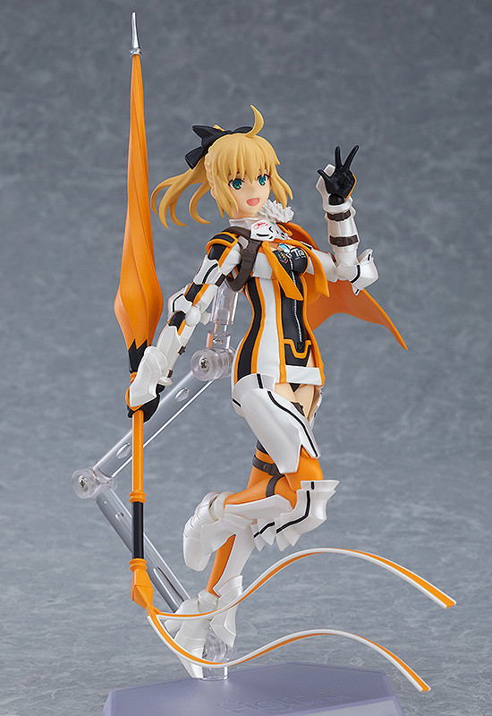 figma No. SP-128 Good Smile Racing & Type-Moon Racing: Altria Pendragon Racing Ver. image 4