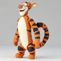 Figure Complex Movie Revo Series No. 012 Winnie the Pooh: Tigger thumbnail 11