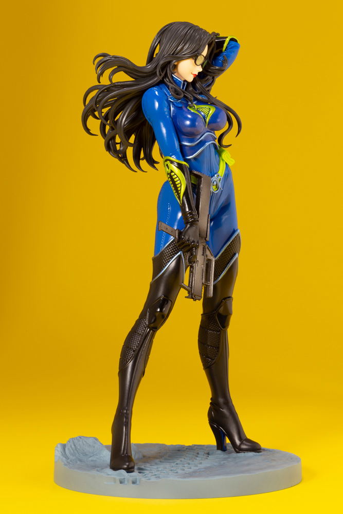 G.I. JOE Bishoujo G.I. Joe A Real American Hero 1/7 Scale Pre-Painted Figure: Baroness 25th Anniversary Blue Limited Edition image 4