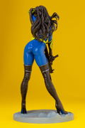 G.I. JOE Bishoujo G.I. Joe A Real American Hero 1/7 Scale Pre-Painted Figure: Baroness 25th Anniversary Blue Limited Edition thumbnail 5