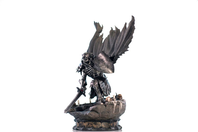 Berserk 1/4 Scale Statue: Skull Knight [Standard Edition] image 2