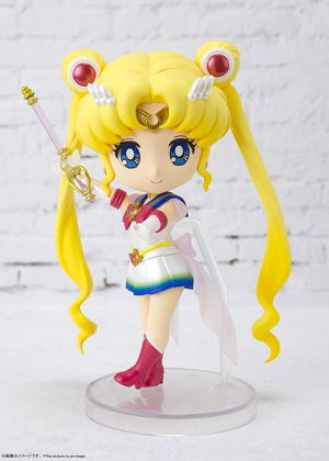 Figuarts Mini Sailor Moon Eternal: Super Sailor Moon -Eternal Edition-