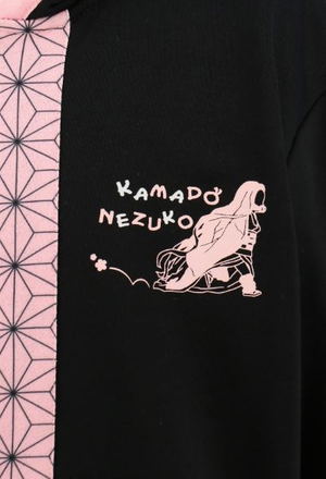 Demon Slayer: Kimetsu No Yaiba - Nezuko Kamado Image Hoodie (L Size)_