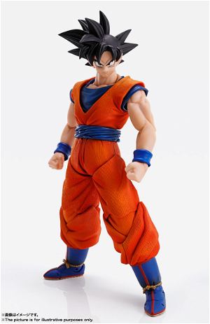 Imagination Works Dragon Ball Z 1/9 Scale Pre-Painted Figure: Son Goku