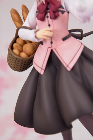 Is the Order a Rabbit?? 1/7 Scale Pre-Painted Figure: Cocoa (Cafe Style) (Re-run)