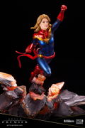 ARTFX Premier Marvel Universe 1/10 Scale Pre-Painted Figure: Captain Marvel thumbnail 3